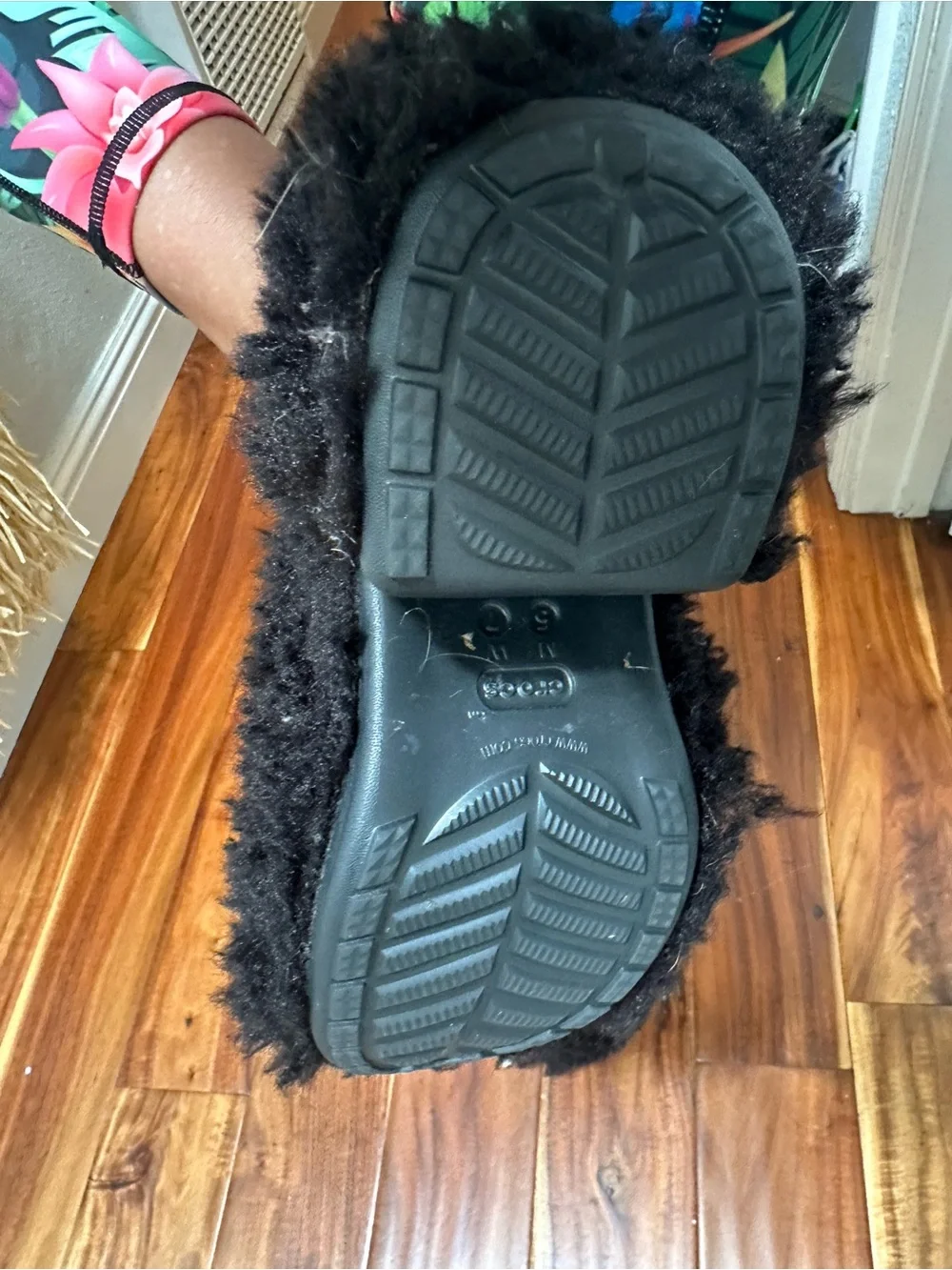 Black fluffy faux fur platform crocs 7